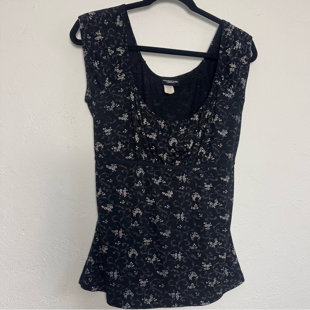 Perseption Concept Vintage Y2K 90s Babydoll‎ Dainty Floral Empire Blouse